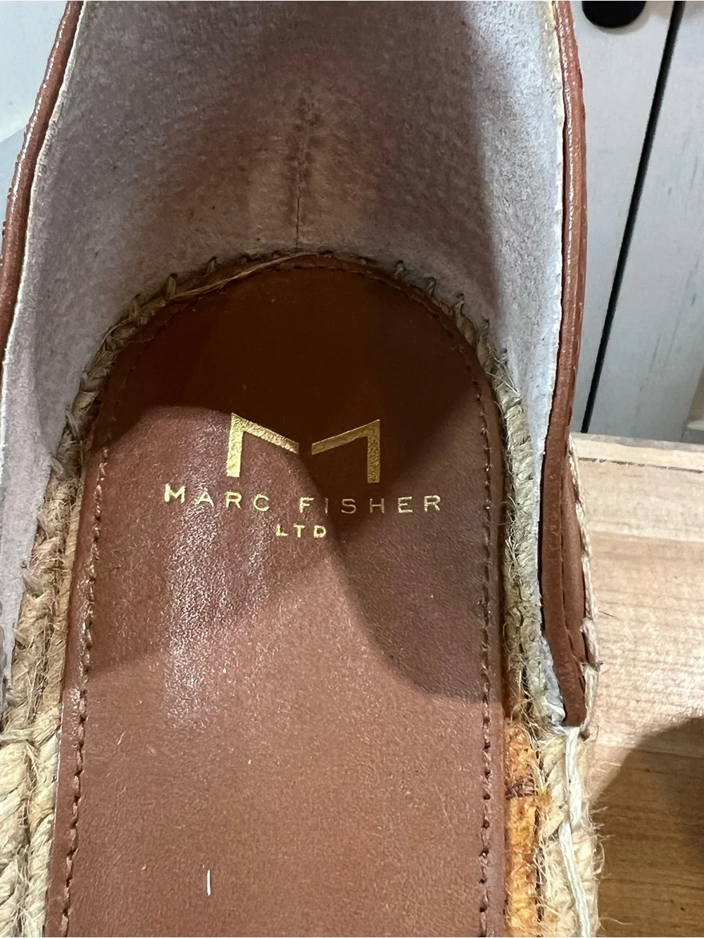Marc Fisher Adalyn Brown Suede Leather Espadrille Platform Wedges Womens Sz 9
